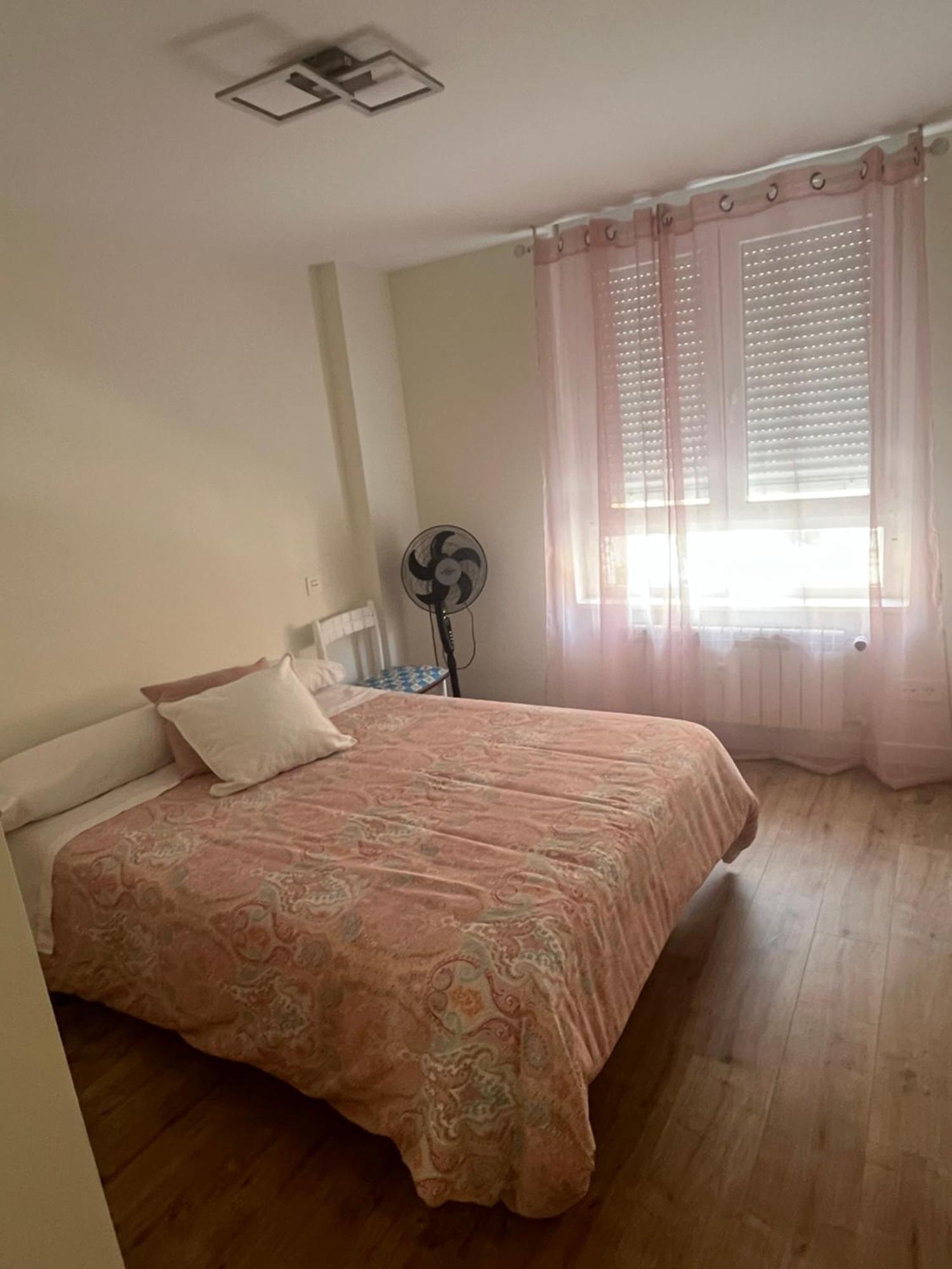 Apartamento Vacacional Burgo Exteriér fotografie